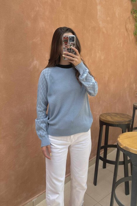 ONE COLOR SIMPLE WOMEN SWEATER LIGHTBLUE/BZ - 2