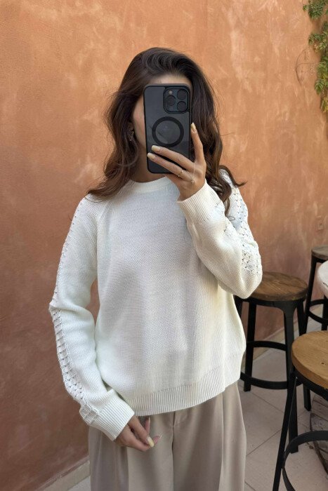 ONE COLOR SIMPLE WOMEN SWEATER WHITE-E BARDHE - 3