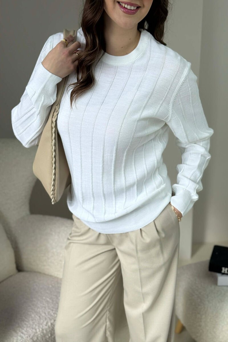 ONE COLOR SIMPLE WOMEN SWEATER WHITE-E BARDHE - 2