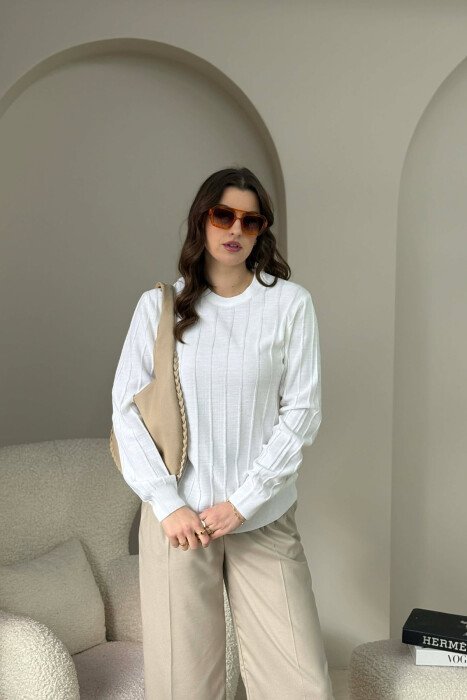 ONE COLOR SIMPLE WOMEN SWEATER WHITE-E BARDHE - KLAUDIO FASHION