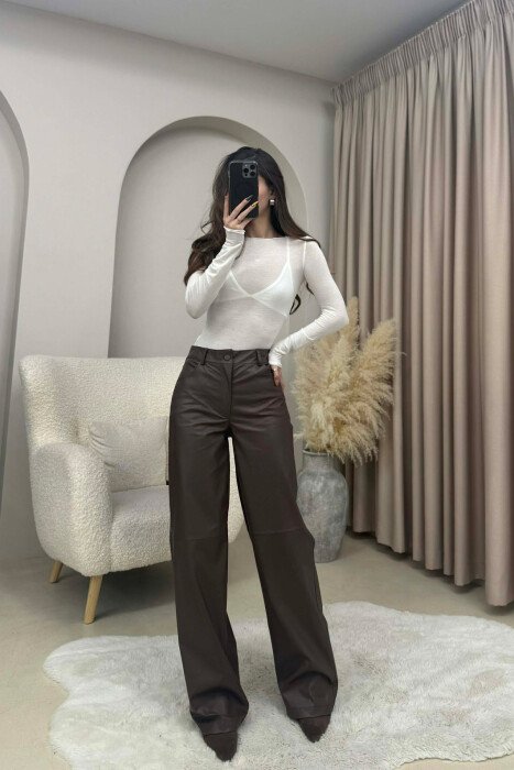ONE COLOR SIMPLE WOMEN SWEATSHIRT WHITE-E BARDHE - KLAUDIO FASHION