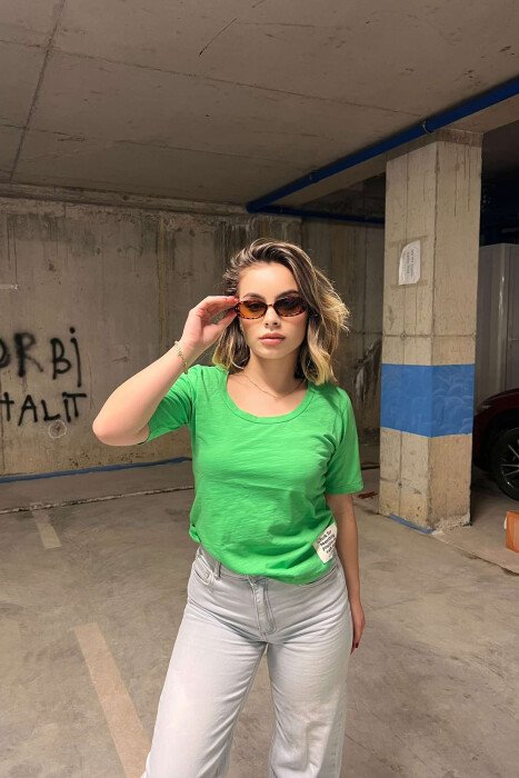 ONE COLOR SIMPLE WOMEN T-SHIRT LIGHT GREEN/JEZB - 4