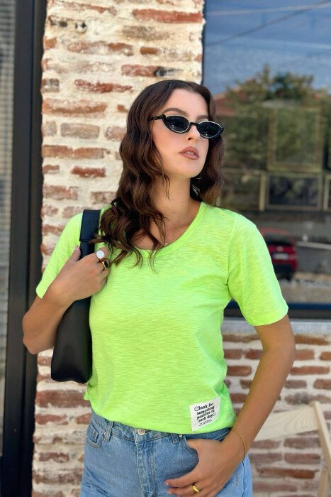 ONE COLOR SIMPLE WOMEN T-SHIRT NEON/NEON - 5