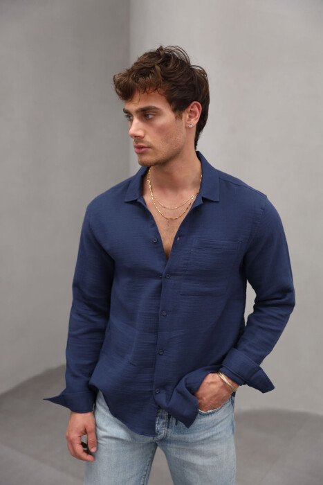 ONE COLOR SINGLE POCKET MEN SHIRT DARK BLUE/BEE - KLAUDIO FASHION