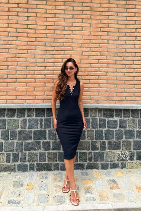 FUSTAN NJË NGJYRËSH ME BUTONA PËR FEMRA NË NGJYRËN E ZEZË - KLAUDIO FASHION
