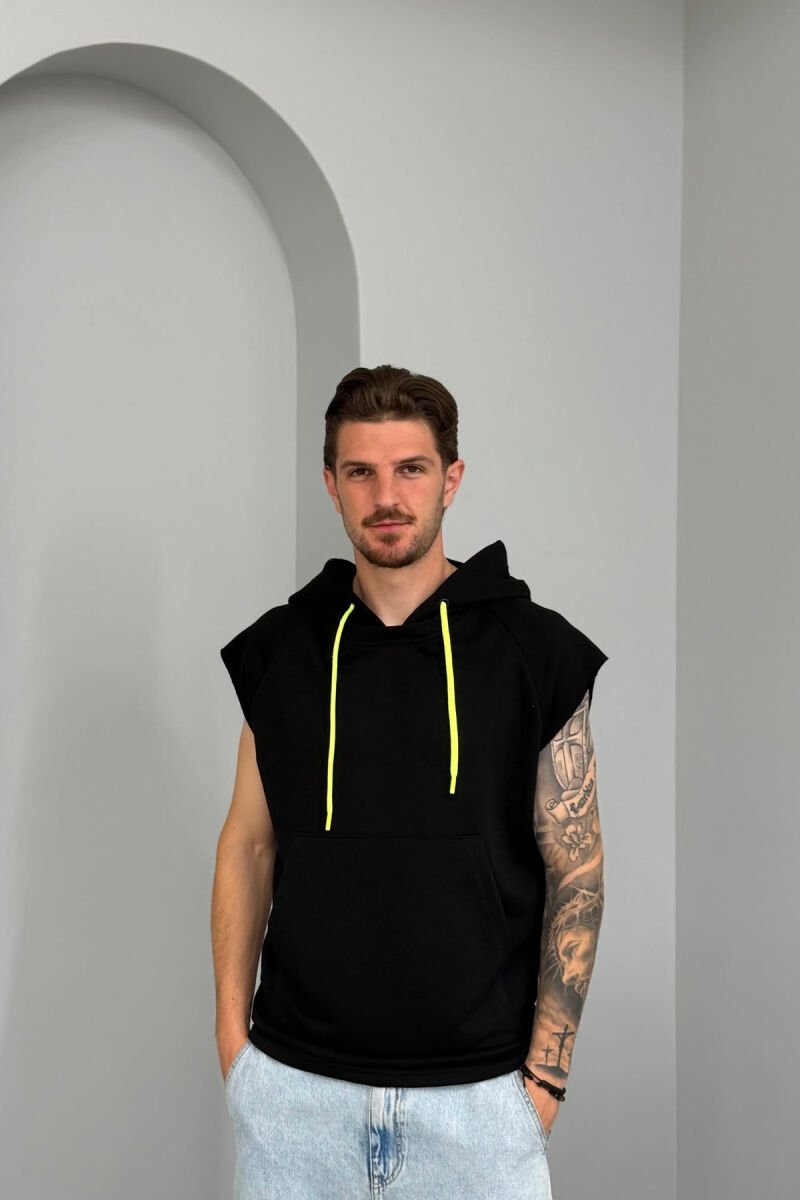 ONE COLOR SLEEVELESS HOOD MEN T-SHIRT BLACK/ E ZEZE - 1