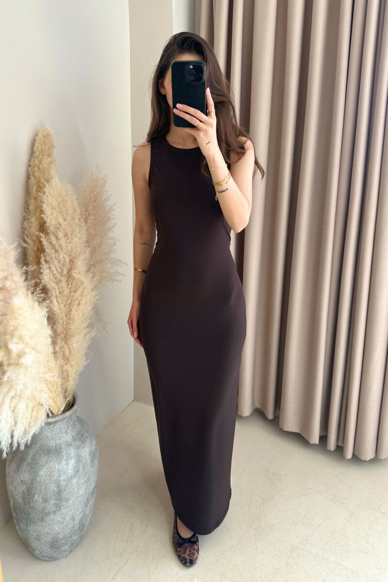 ONE COLOR SLEEVELESS LONG WOMEN DRESS DARK BROWN/KAE - 1