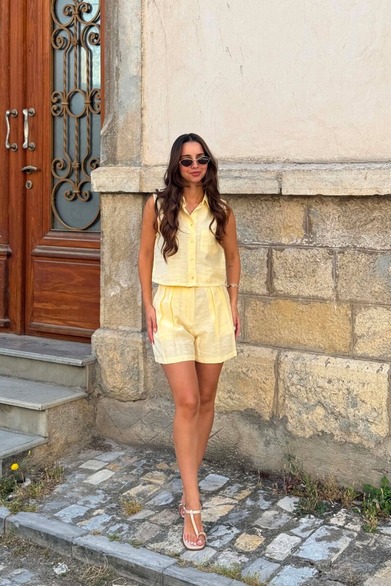 ONE COLOR SLEEVELESS SHIRT+ SHORTS WOMEN SET YELLOW/E VERDHE - 1