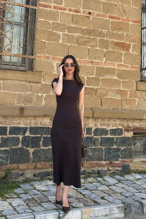 ONE COLOR SLEEVELESS WOMAN DRESS DARK BROWN/KAE - KLAUDIO FASHION