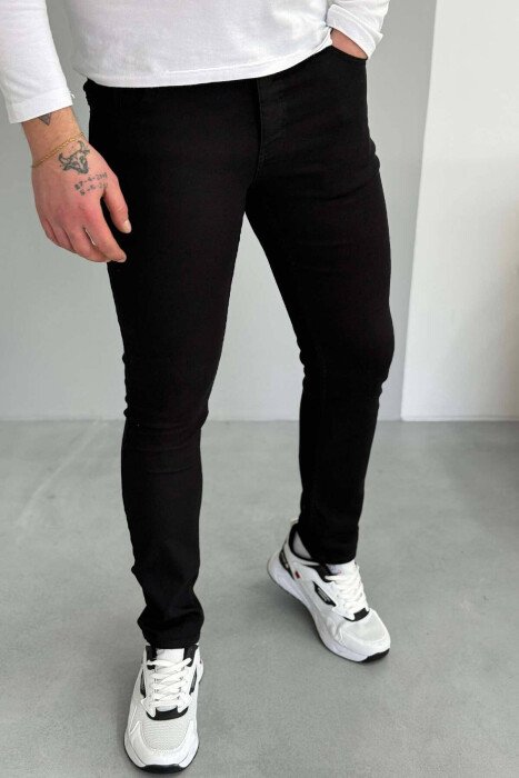 XHINSE TË THJESHTA PËR MESHKUJ NË NGJYRËN E ZEZË - KLAUDIO FASHION