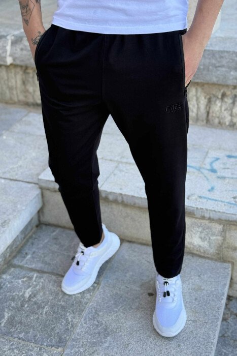 ONE COLOR SMALL LOGO MEN SWEATPANTS BLACK/ E ZEZE 