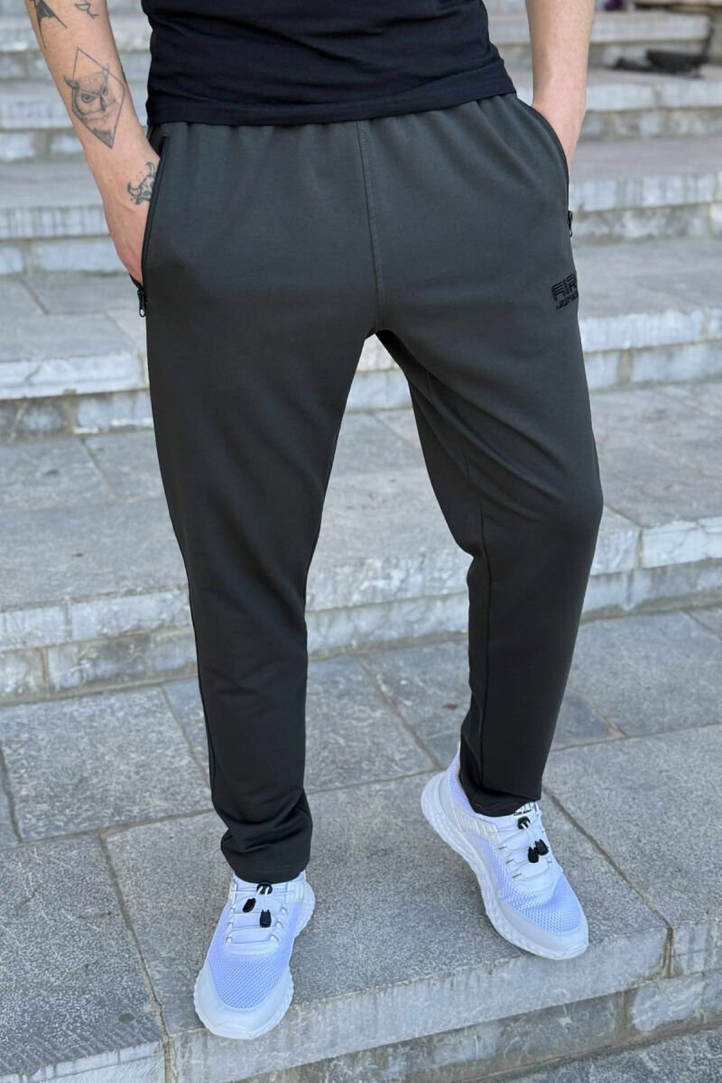 ONE COLOR SMALL LOGO MEN SWEATPANTS DARK GREEN/JEE - 1