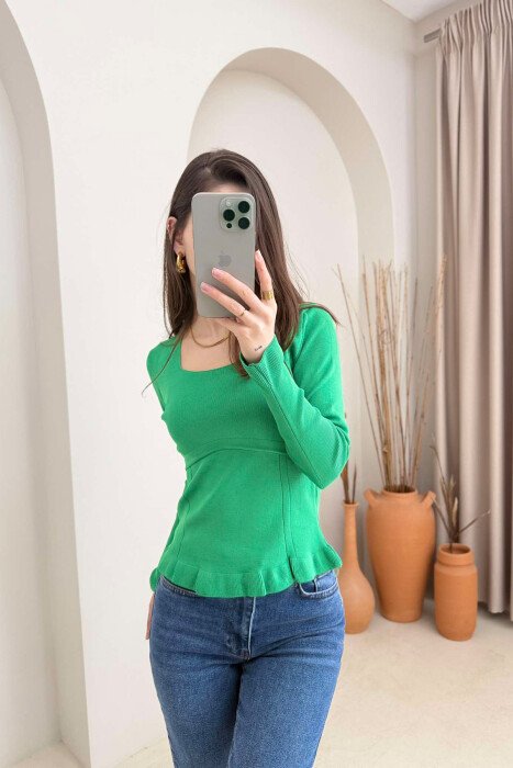 ONE COLOR SQUARE NECK WOMEN SWEATER GREEN/JESHILE 