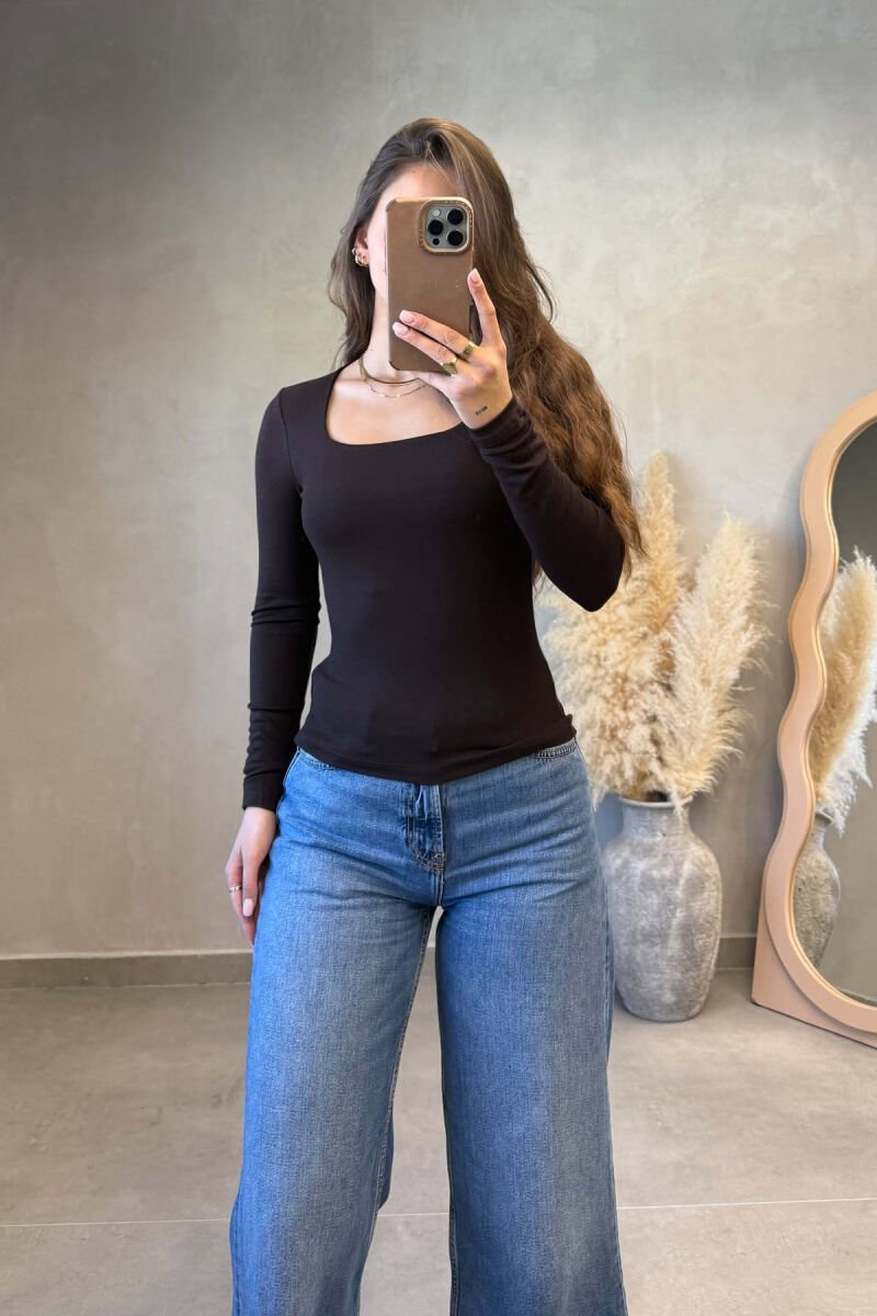 ONE COLOR SQUARE NECK WOMAN SWEATSHIRT BROWN/KAFE - 4