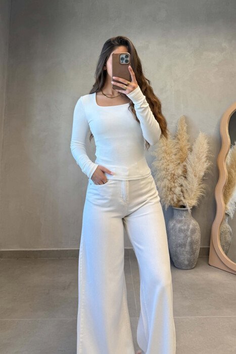 ONE COLOR SQUARE NECK WOMAN SWEATSHIRT WHITE-E BARDHE - 2