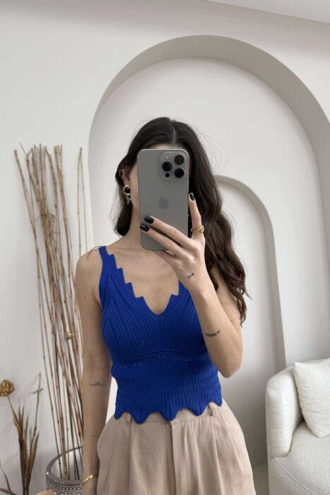 KANATJERE E THJESHTË PËR FEMRA NË NGJYRËN BLU - KLAUDIO FASHION