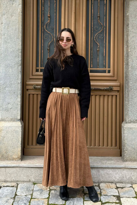 FUND KAMOSHI NJE NGJYRESH ME DETAJIN E RRIPIT PER FEMRA NE NGJYRE KAFE - KLAUDIO FASHION