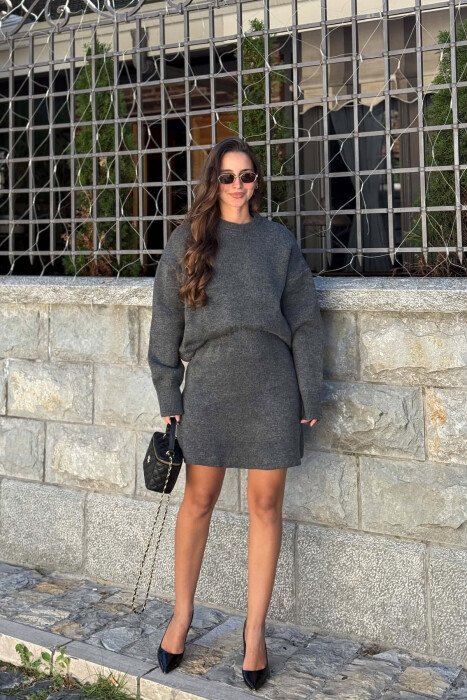 ONE COLOR SWEATER + SKIRT WOMAN SET DARK GREY/GEE - 3