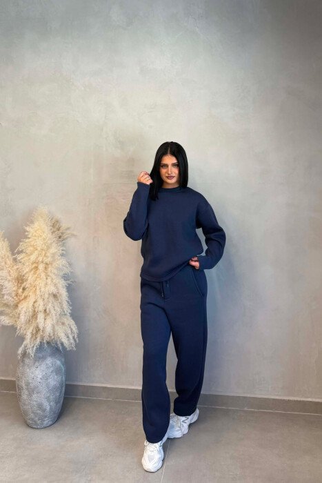 ONE COLOR SWEATSHIRT + SWEATPANTS WOMAN SET DARK BLUE/BEE - KLAUDIO FASHION