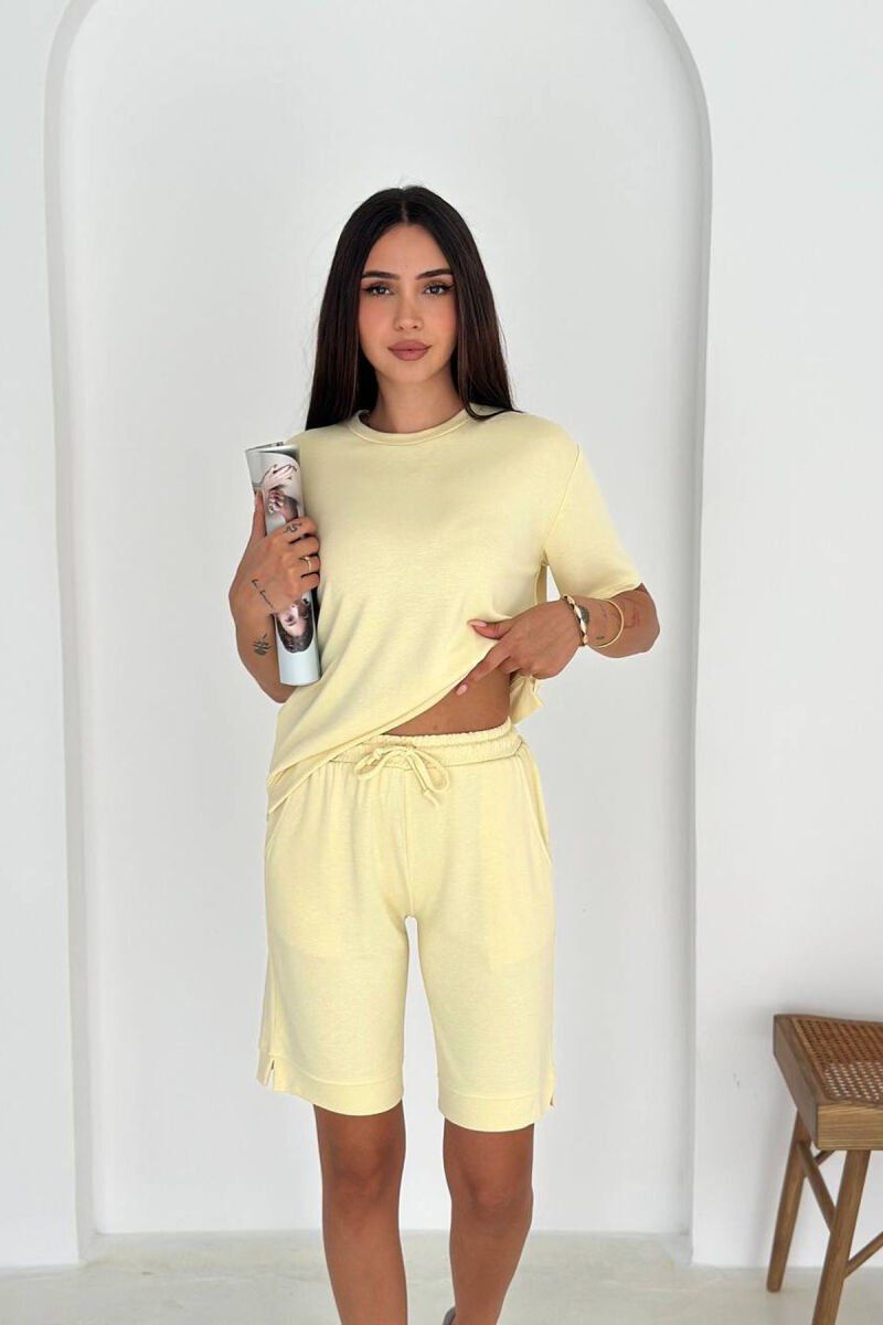 ONE COLOR T-SHIRT + SHORTS WOMAN SET LEMON/ LIMON - 1