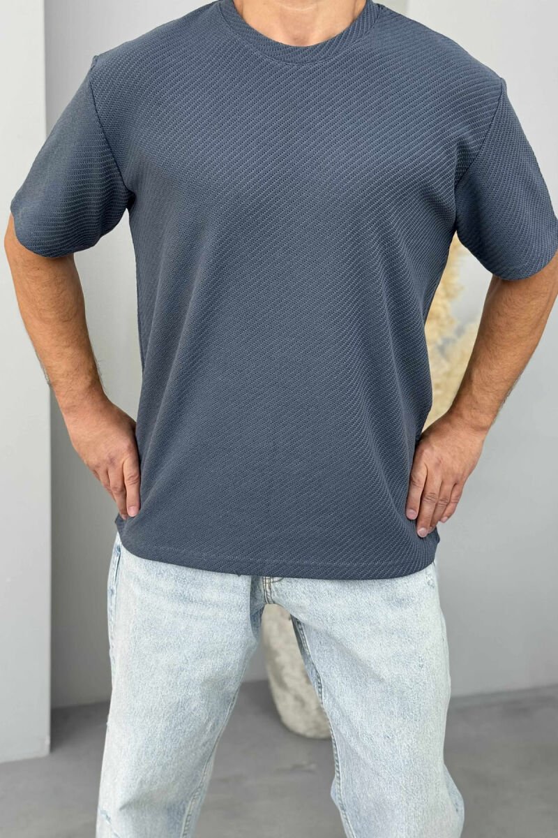 ONE COLOR TEXTURED MEN T-SHIRT DARK GREY/GEE - 2