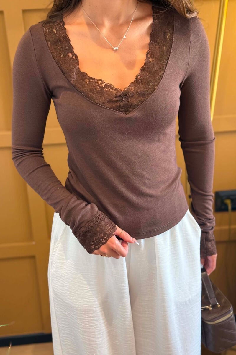 ONE COLOR TULLE NECK DETAIL WOMEN SWEATSHIRT BROWN/KAFE - 5