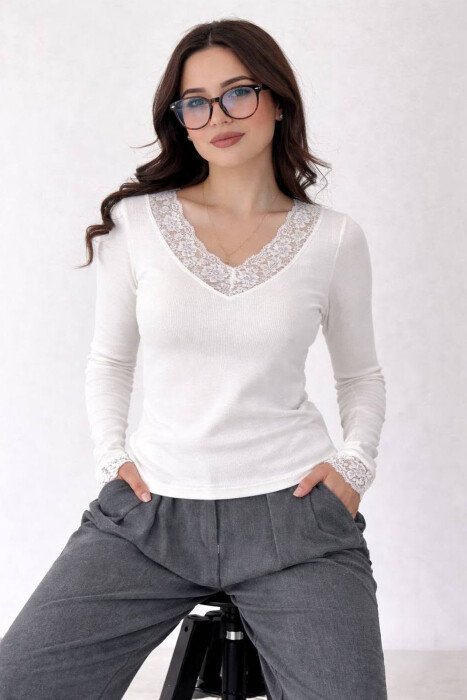 ONE COLOR TULLE NECK DETAIL WOMEN SWEATSHIRT WHITE-E BARDHE - 