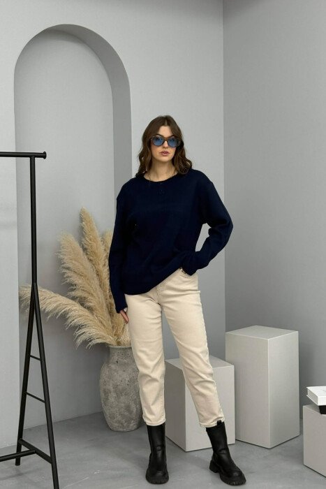 BLUZË NJË NGJYRËSHE ME DY BUTONA PËR FEMRA NË NGJYRËN BLU TË ERRËT 