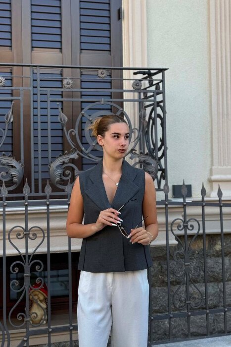 ONE COLOR TWO BUTTONS WOMAN VEST DARK GREY/GEE - 5