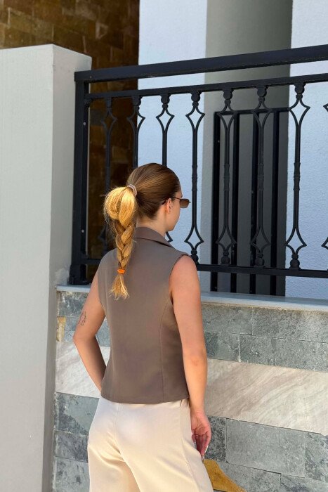 ONE COLOR TWO BUTTONS WOMAN VEST OLIVE/ULLI - 4