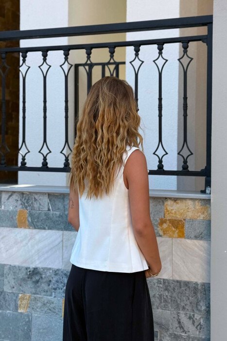 ONE COLOR TWO BUTTONS WOMAN VEST WHITE-E BARDHE - 4
