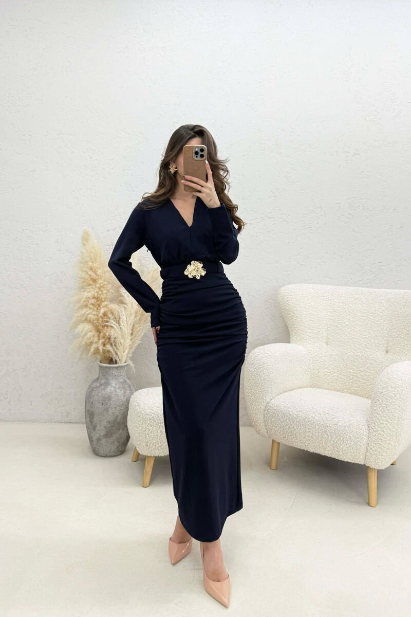 ONE COLOR V NECK GOLD DETAIL BELT LONG WOMEN DRESS BLUE/BLU - 2