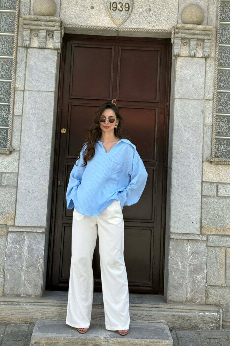 ONE COLOR V-NECK LINES DESIGNS FRONT POCKET WOMAN SHIRT LIGHT BLUE-LIGHT BLUE/BZ-BZ - 3