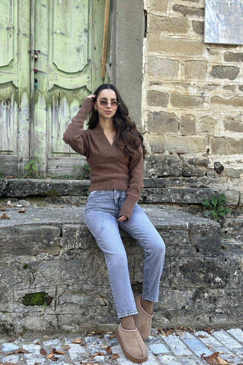 ONE COLOR V NECK SIMPLE WOMEN SWEATER LIGHT BROWN/KAZB - 1