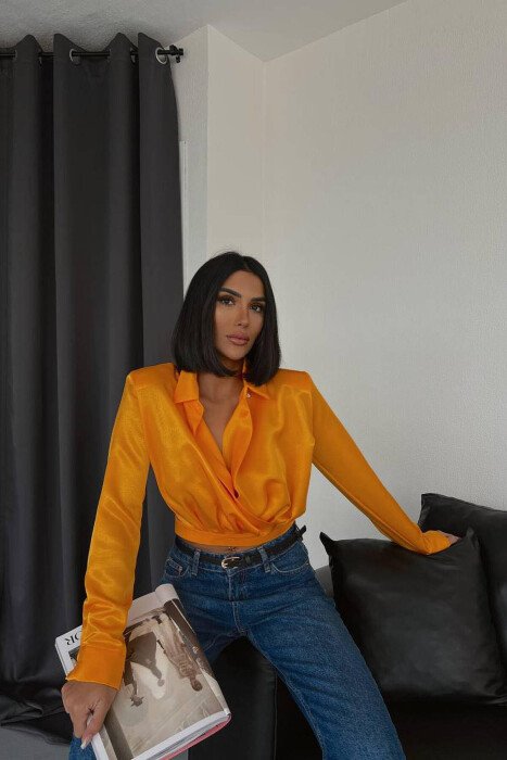 ONE COLOR V-NECK WOMAN SHIRT ORANGE/PORTOKALLI - KLAUDIO FASHION