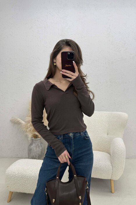 ONE COLOR V-NECK WOMEN SWEATSHIRT BROWN/KAFE - 1