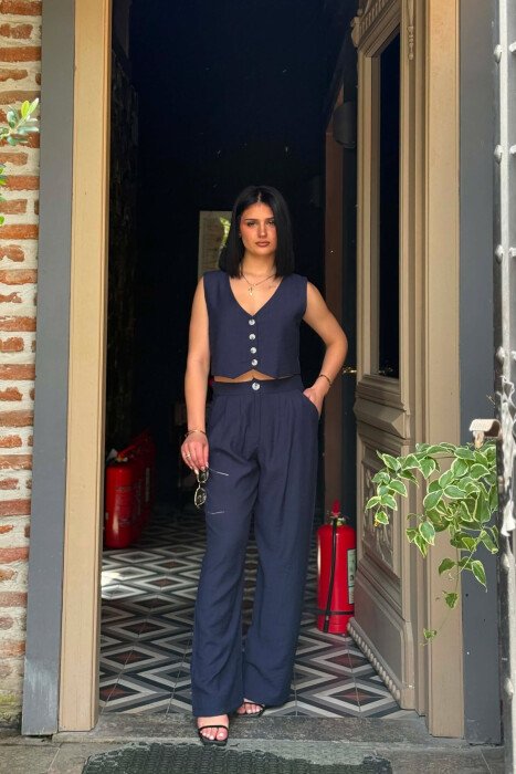 SET NJE NGJYRESH JELEK + PANTALLONA PER FEMRA NE NGJYRE BLU 