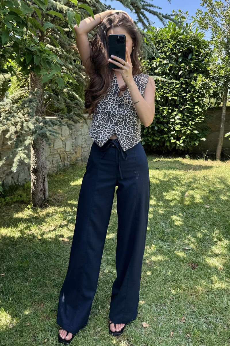 ONE COLOR WIDE LEG LACING WOMEN TROUSERS DARK BLUE/BEE - 2