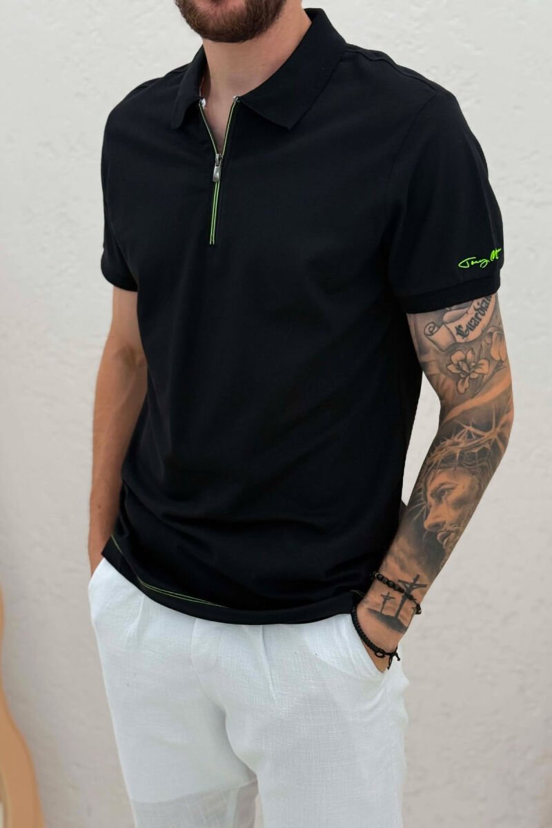 ONE COLOR ZIPPER NECK MEN T-SHIRT BLACK/ E ZEZE - 4