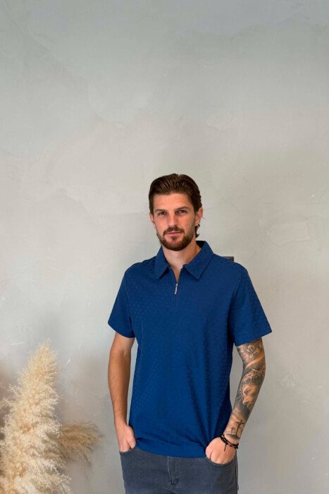 ONE COLOR ZIPPER NECK MEN T-SHIRT BLUE/BLU - KLAUDIO FASHION
