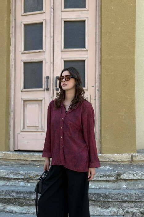 KEMISHE ME BUTONA GOLD PER FEMRA NE NGJYRE VISHNJE 