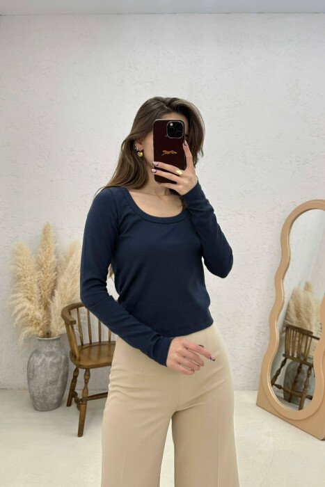 ONE COLOR SIMPLE WOMAN SWEATSHIRT DARK BLUE/BEE - 4