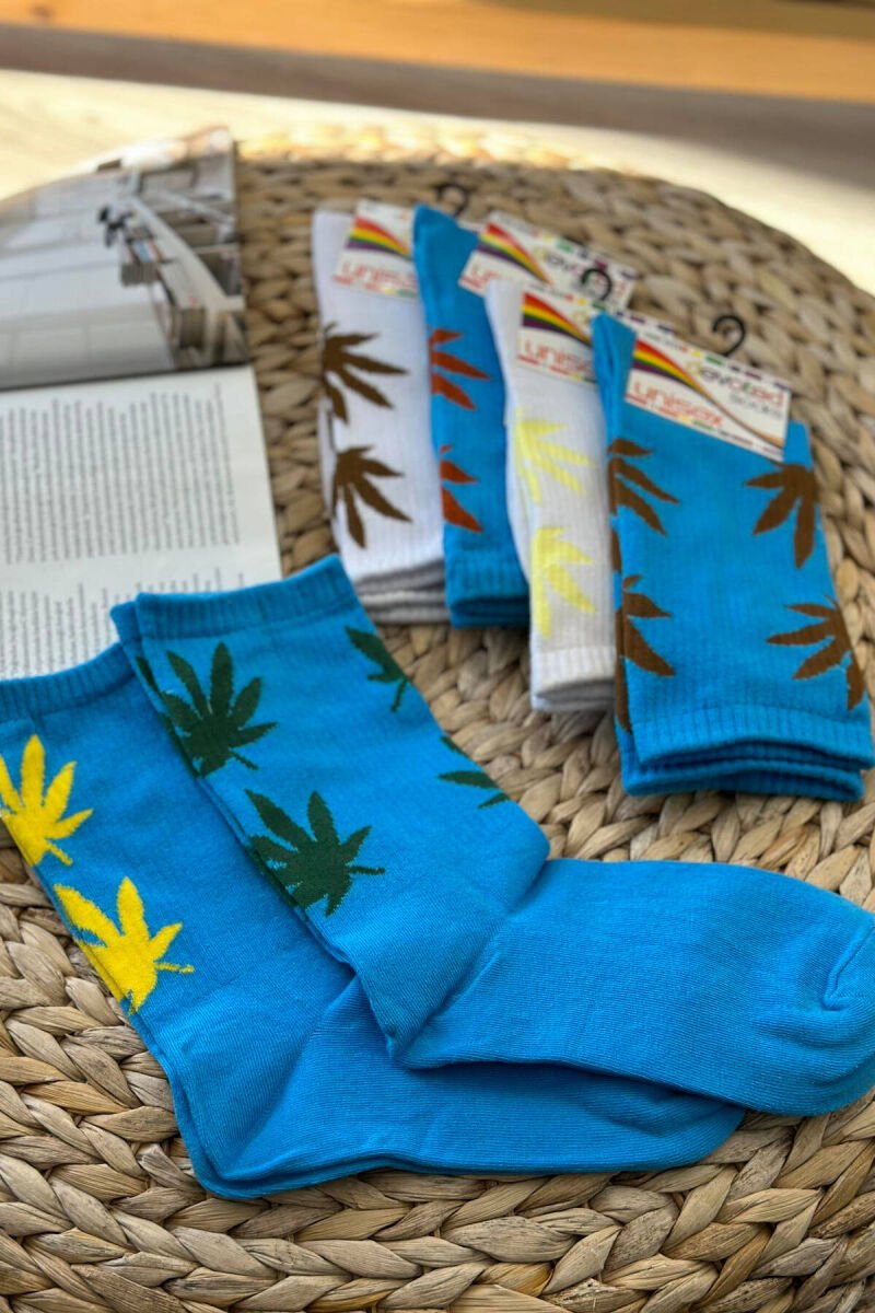 PAKETË ME GJASHTË PALË ÇORAPE UNISEX NË NGJYRA TË NDRYSHME - 4