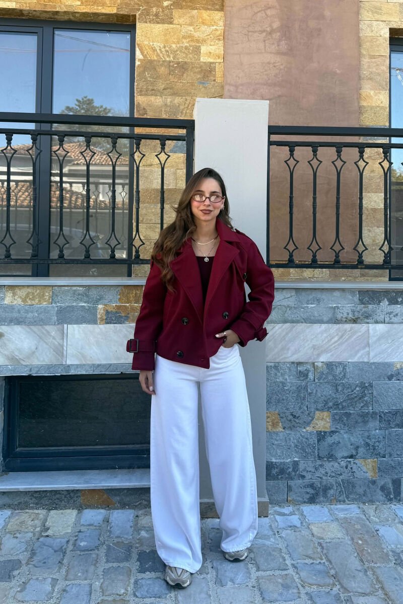 PALLTO E SHKURTER NJE NGJYRESHE ME BUTTONA PER FEMRA NE NGJYRE VISHNJE - 6