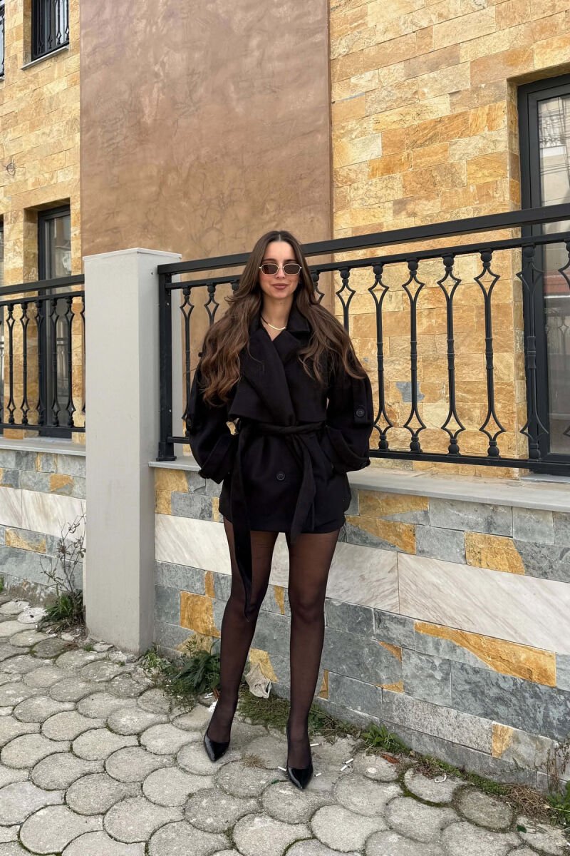 PALLTO NJE NGJYRESHE ME DETAJIN E LIDHESES PER FEMRA NE NGJYRE TE ZEZE - 4