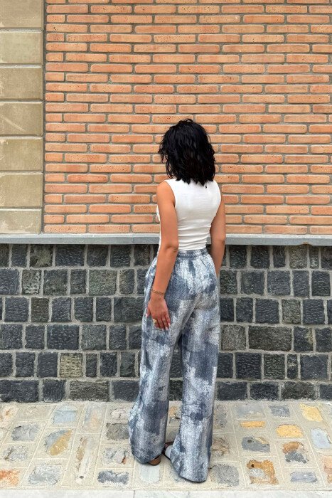 PANTALLONA ME BEL ELASTIK PER FEMRA NE NGJYRE BLU TE ZBARDHUR - 3