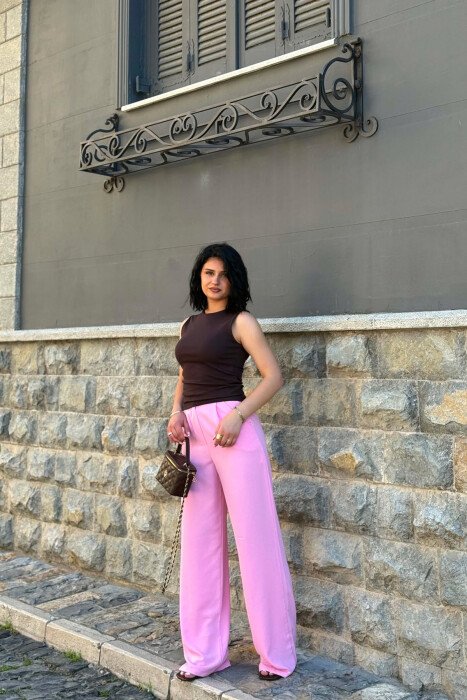 PANTALLONA NJE NGJYRESHE PER FEMRA NË NGJYRE ROZE - 3