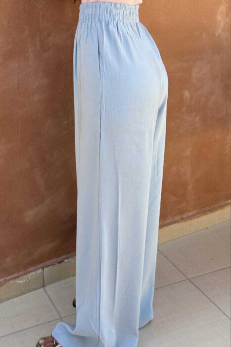 PANTALLONA NJË NGJYRËSHE TË THJESHTA PËR FEMRA NË NGJYRËN BABY BLUE - 4
