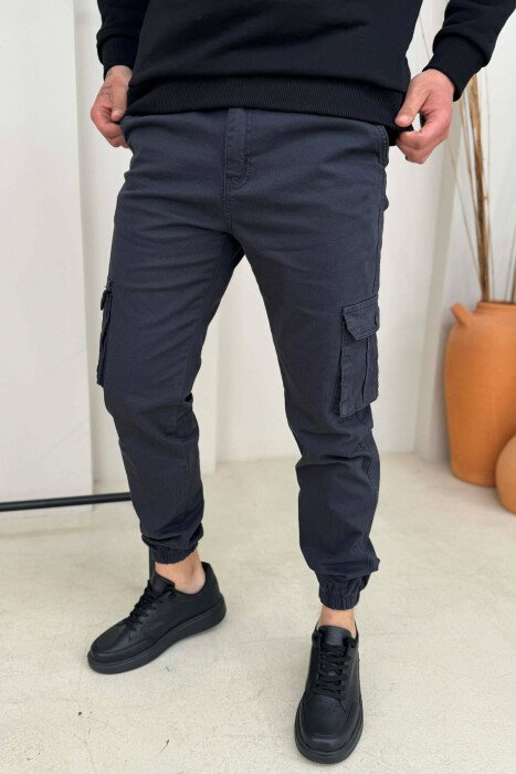 PANTALLONA TE THJESHTA CARGO PER MESHKUJ NE NGJYRE GRI TE ERRET - KLAUDIO FASHION