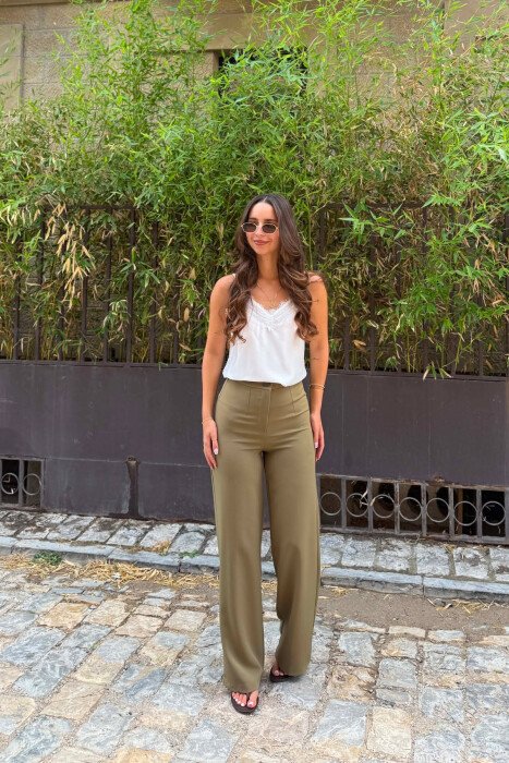 PANTALLONA TE THJESHTA NJE NGJYRESHE PER FEMRA NE NGJYRE ULLI - KLAUDIO FASHION
